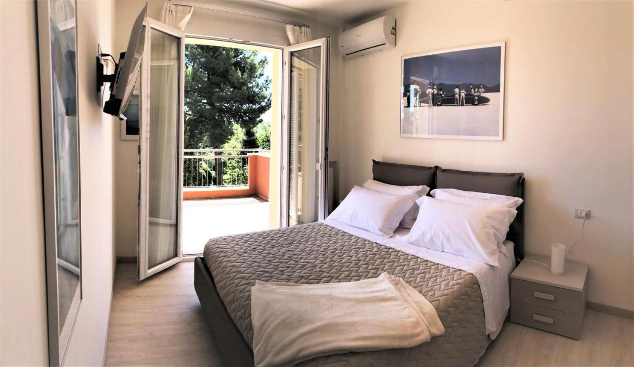Residenza VerdeMare Misano Adriatico Exterior foto