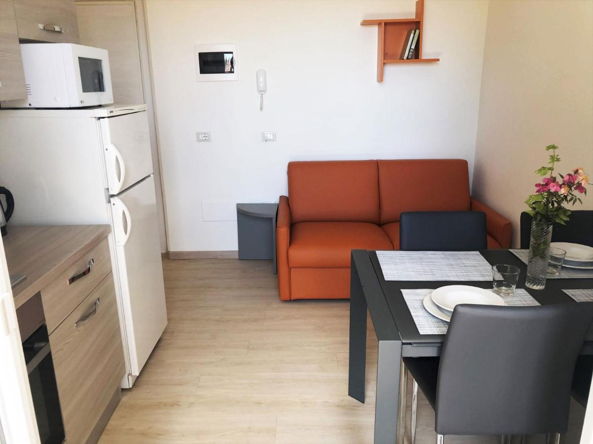 Residenza VerdeMare Misano Adriatico Exterior foto